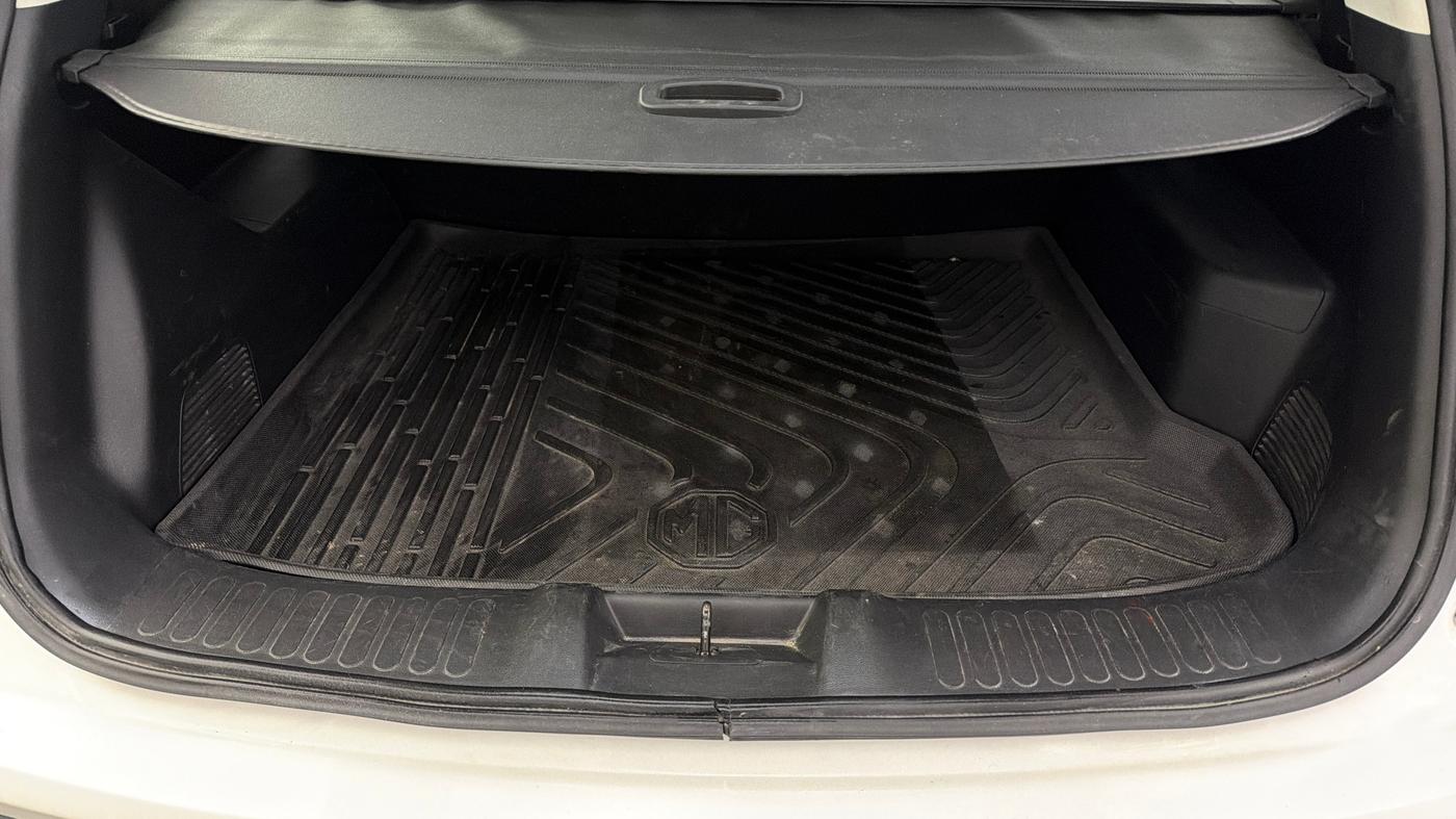 2019 MG HECTOR SHARP HYBRID 1.5 PETROL, Petrol, Manual, 1,04,650 km, Boot Inside