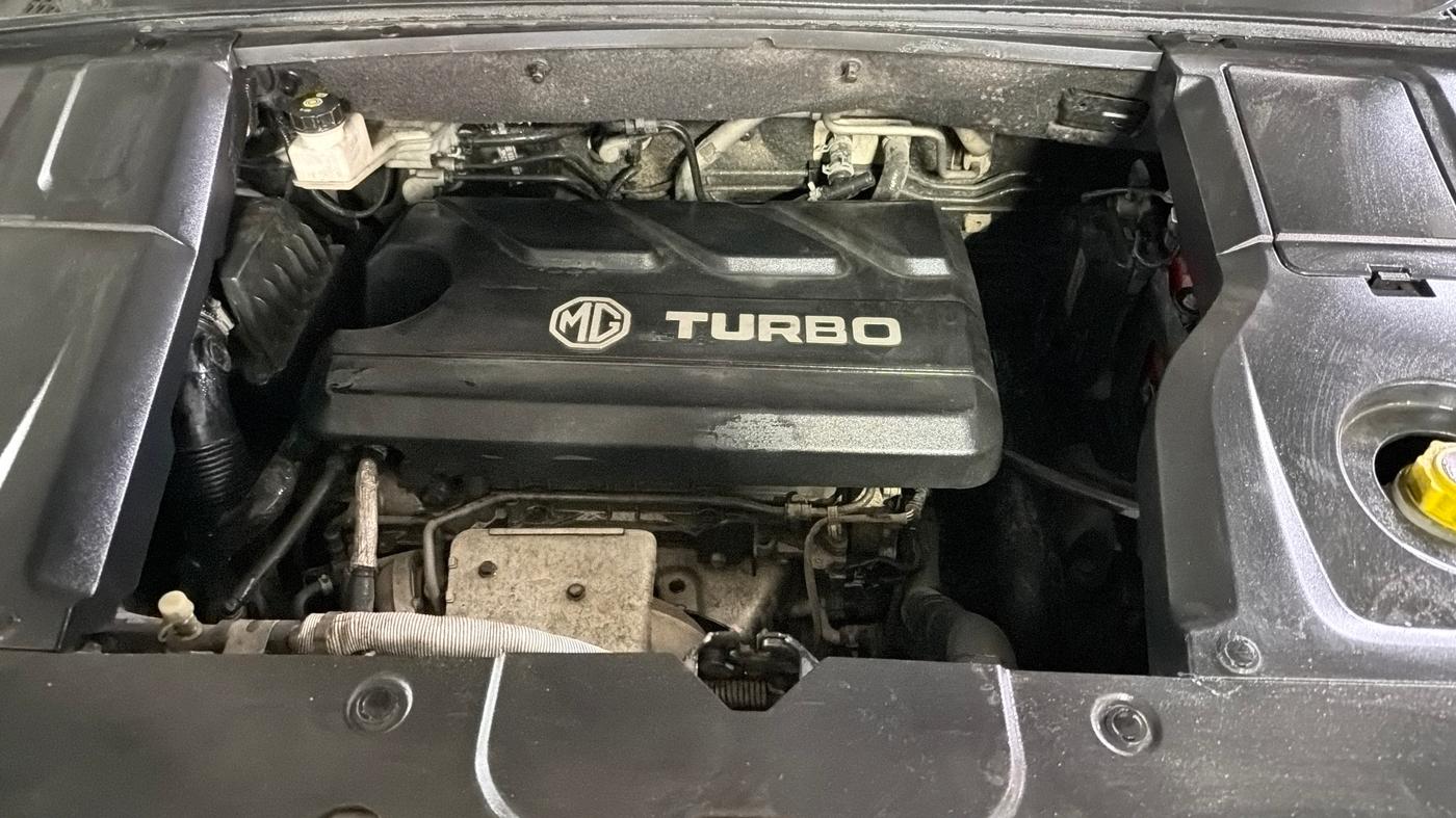 2019 MG HECTOR SHARP HYBRID 1.5 PETROL, Petrol, Manual, 1,04,650 km, Engine View