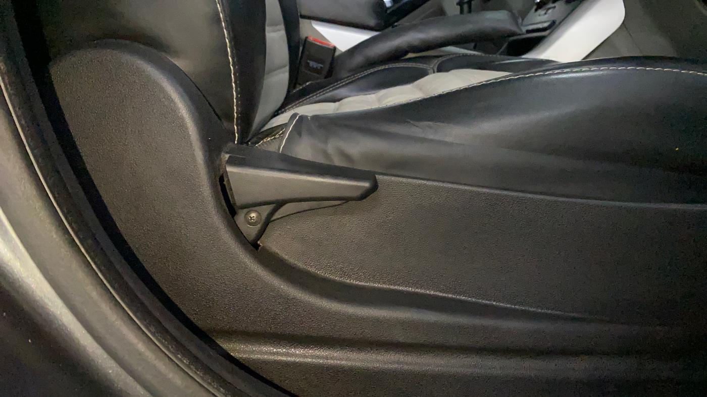 2019 Tata NEXON XM PETROL, Petrol, Manual, 78,398 km, Driver Side Adjustment Panel