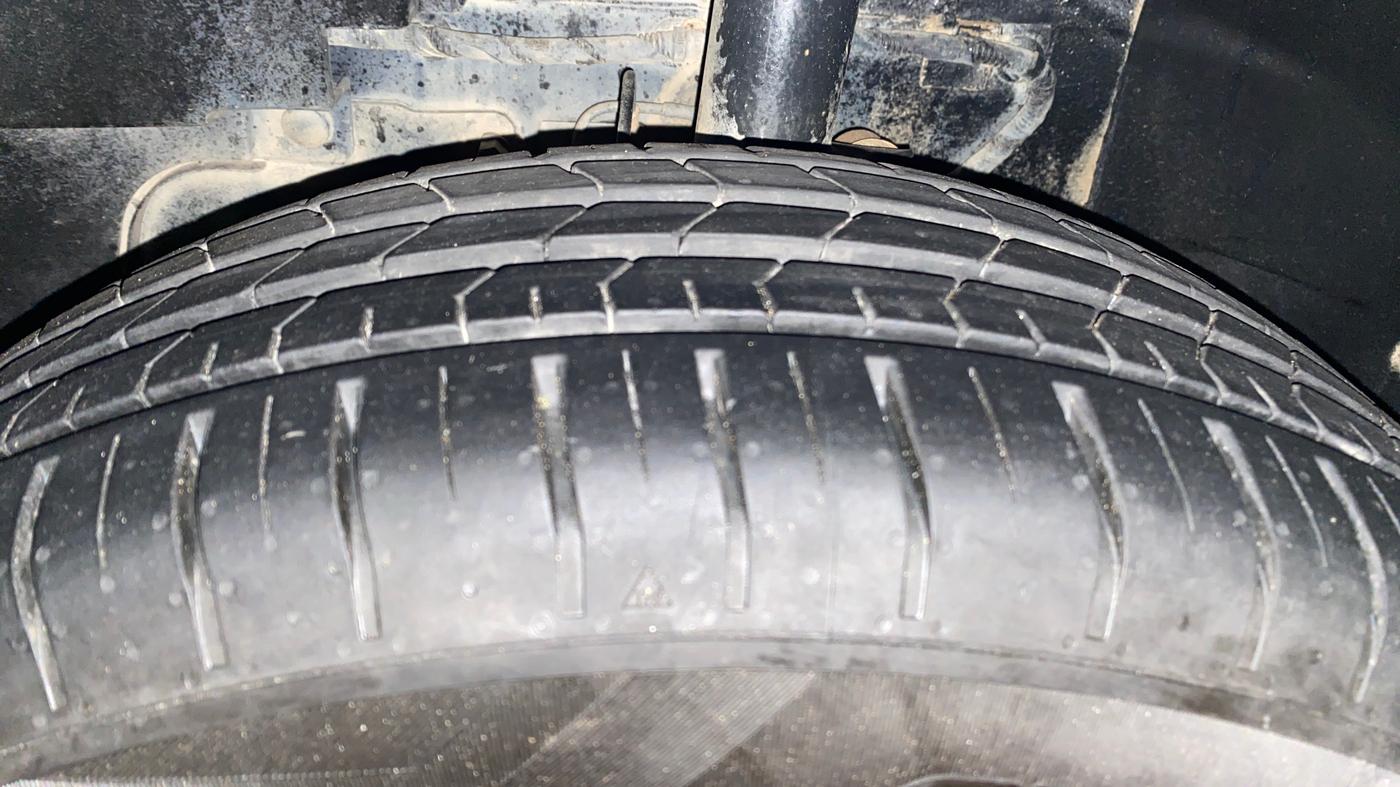 2019 Tata NEXON XM PETROL, Petrol, Manual, 78,398 km, Left Front Tyre Tread