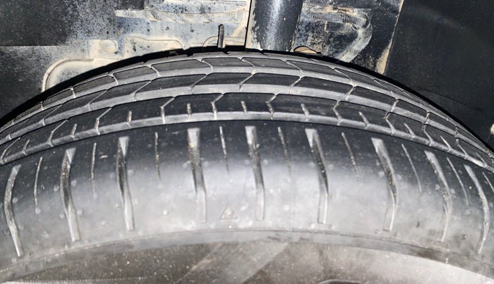 2019 Tata NEXON XM PETROL, Petrol, Manual, 78,398 km, Left Front Tyre Tread