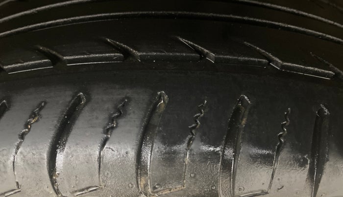 2019 Ford Ecosport TITANIUM 1.5L PETROL, Petrol, Manual, 24,451 km, Left Rear Tyre Tread