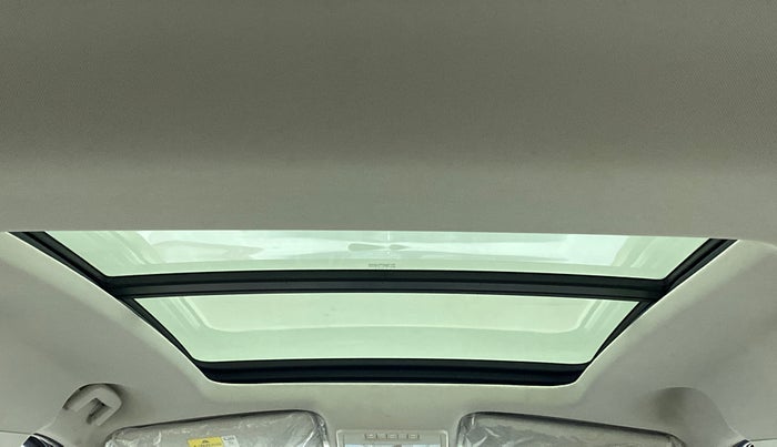 2021 Tata Safari XZ PLUS, Diesel, Manual, 25,750 km, Moonroof/ Sunroof