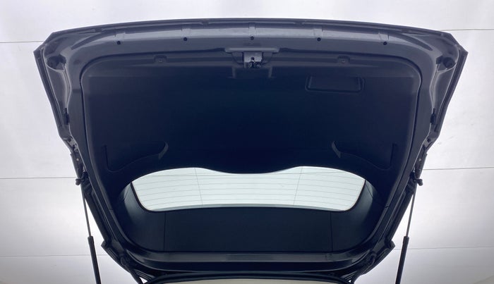 2021 Tata Safari XZ PLUS, Diesel, Manual, 25,750 km, Boot Door Open