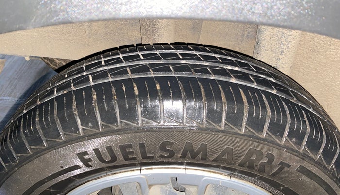 2021 Renault TRIBER RXL MT, Petrol, Manual, 10,808 km, Right Rear Tyre Tread