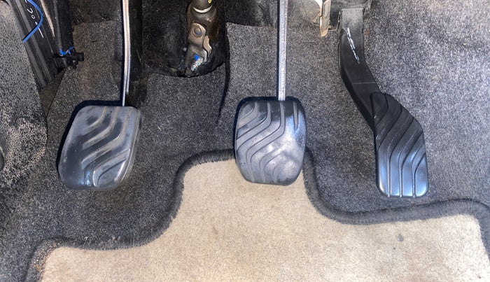 2019 Renault Kwid RXT 0.8 (O), Petrol, Manual, 72,066 km, Pedals