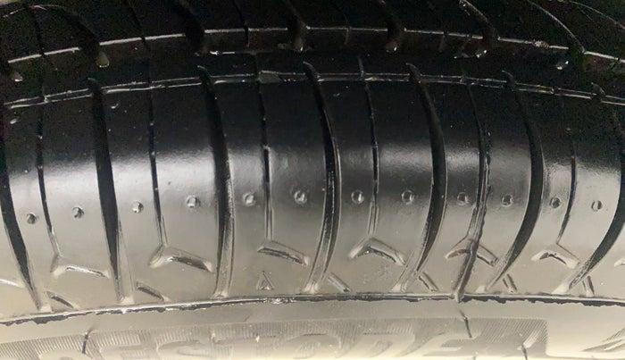 2019 Renault Kwid RXT 0.8 (O), Petrol, Manual, 72,066 km, Left Rear Tyre Tread