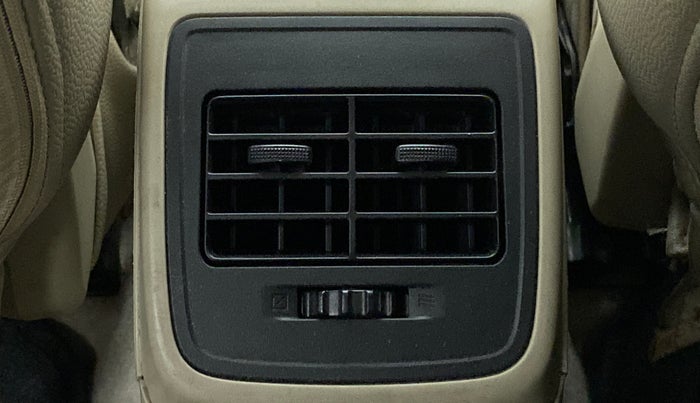 2018 Maruti Dzire VXI, Petrol, Manual, 50,336 km, Rear AC Vents