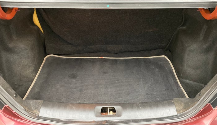 2016 Maruti Swift Dzire ZXI, Petrol, Manual, 71,629 km, Boot Inside