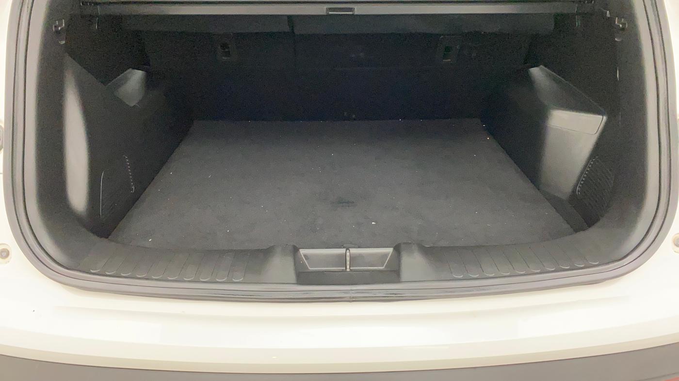 2021 MG HECTOR SHARP DCT PETROL, Petrol, Automatic, 16,366 km, Boot Inside