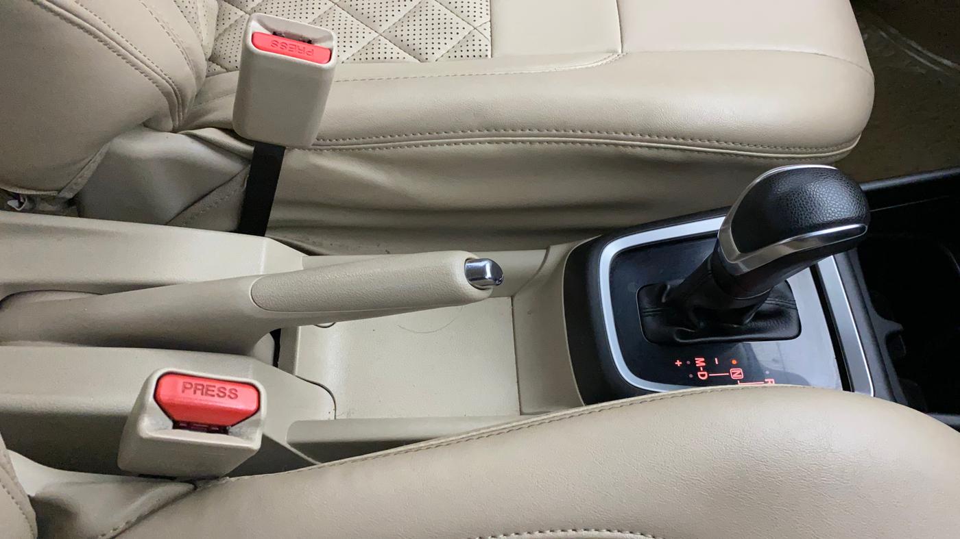 2017 Maruti Dzire VXI AMT, Petrol, Automatic, 47,275 km, Gear Lever