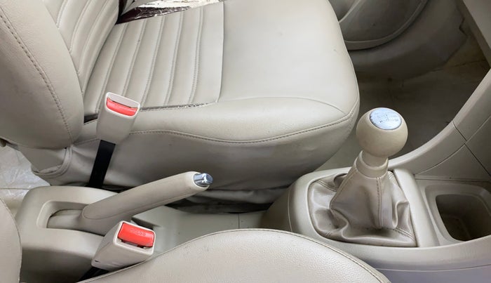 2017 Maruti Ertiga VXI, Petrol, Manual, 34,148 km, Gear Lever