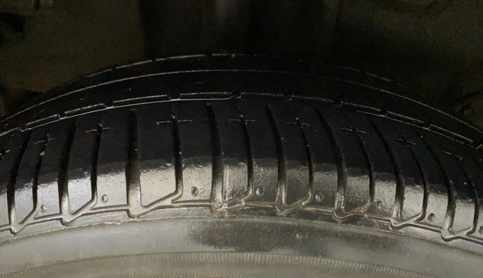 2019 Tata Tiago XZ PLUS PETROL, Petrol, Manual, 24,378 km, Right Rear Tyre Tread