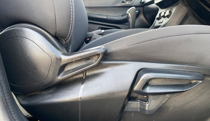 2022 Tata TIAGO NRG XZ AMT, Petrol, Automatic, 27,604 km, Driver Side Adjustment Panel