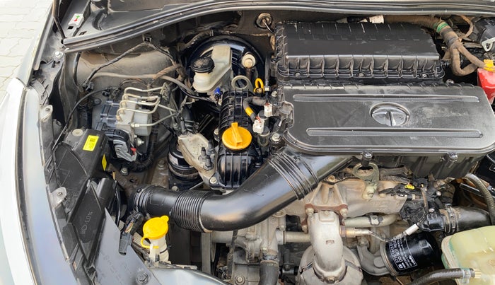 2022 Tata TIAGO NRG XZ AMT, Petrol, Automatic, 27,604 km, Engine View - Right