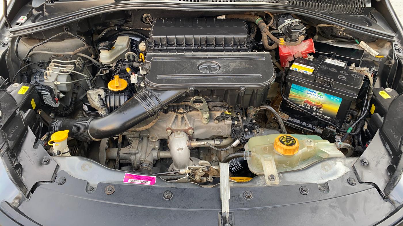 2022 Tata TIAGO NRG XZ AMT, Petrol, Automatic, 27,554 km, Engine View