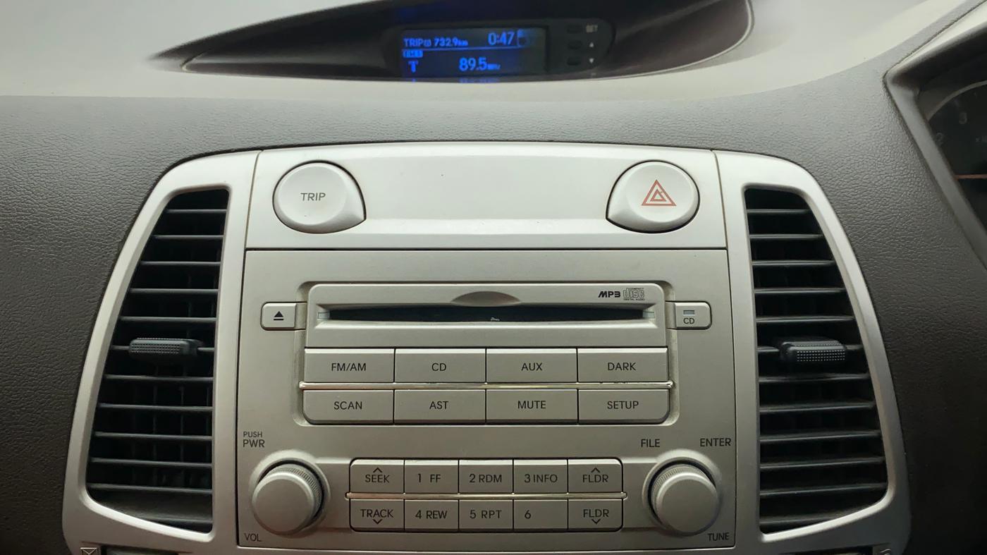 2011 Hyundai i20 MAGNA (O) 1.2, Petrol, Manual, 32,646 km, Infotainment System