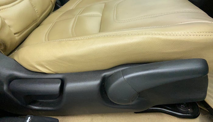 2018 Honda City 1.5L I-VTE V CVT, Petrol, Automatic, 52,370 km, Driver Side Adjustment Panel