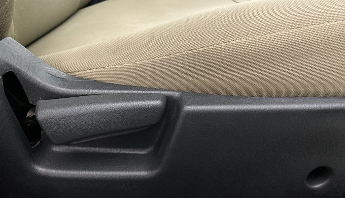 2017 Maruti Alto K10 VXI P, Petrol, Manual, 38,385 km, Driver Side Adjustment Panel