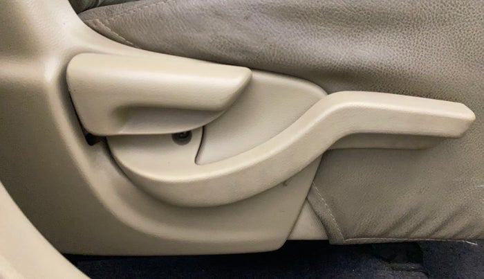 2014 Honda Amaze 1.2L I-VTEC SX, Petrol, Manual, 9,390 km, Driver Side Adjustment Panel