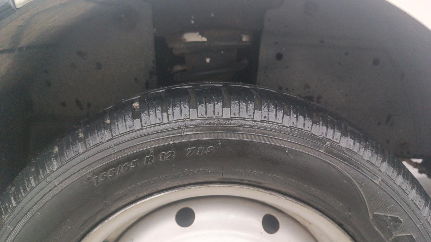 2013 Tata Nano CX, Petrol, Manual, 18,411 km, Right Rear Tyre Tread
