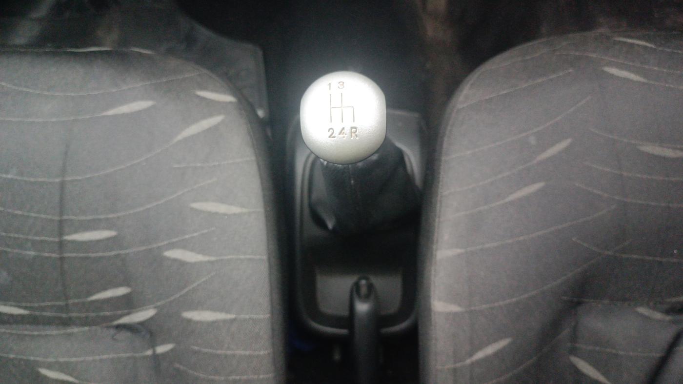 2013 Tata Nano CX, Petrol, Manual, 18,411 km, Gear Lever
