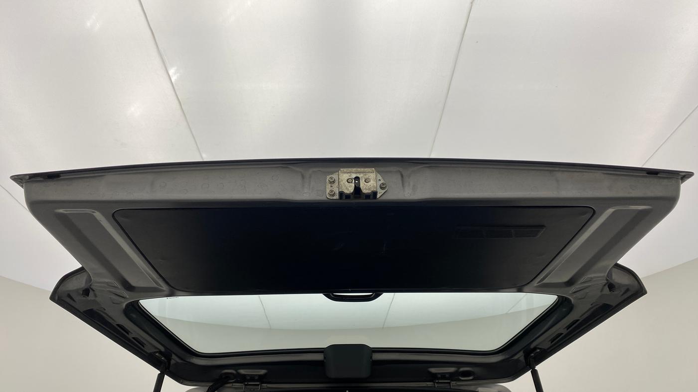 2017 Maruti Eeco 5 STR WITH AC PLUSHTR, Petrol, Manual, 17,295 km, Boot Door Open
