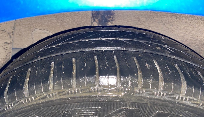 2017 Hyundai Grand i10 SPORTZ 1.2 KAPPA VTVT, Petrol, Manual, 54,380 km, Right Rear Tyre Tread