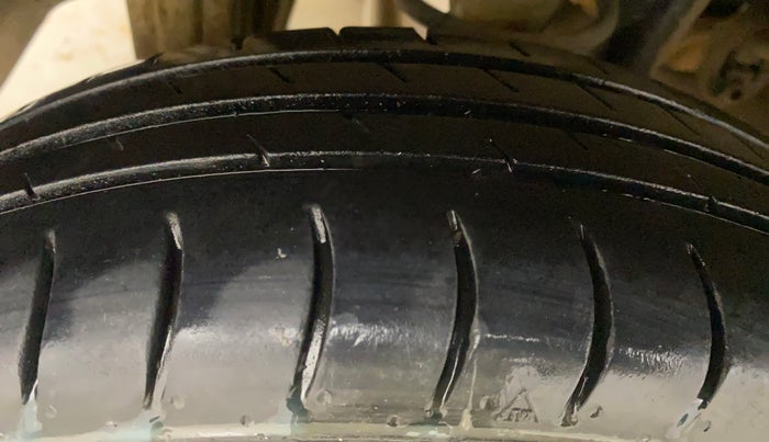 2016 Maruti Alto 800 VXI, Petrol, Manual, 73,992 km, Right Rear Tyre Tread