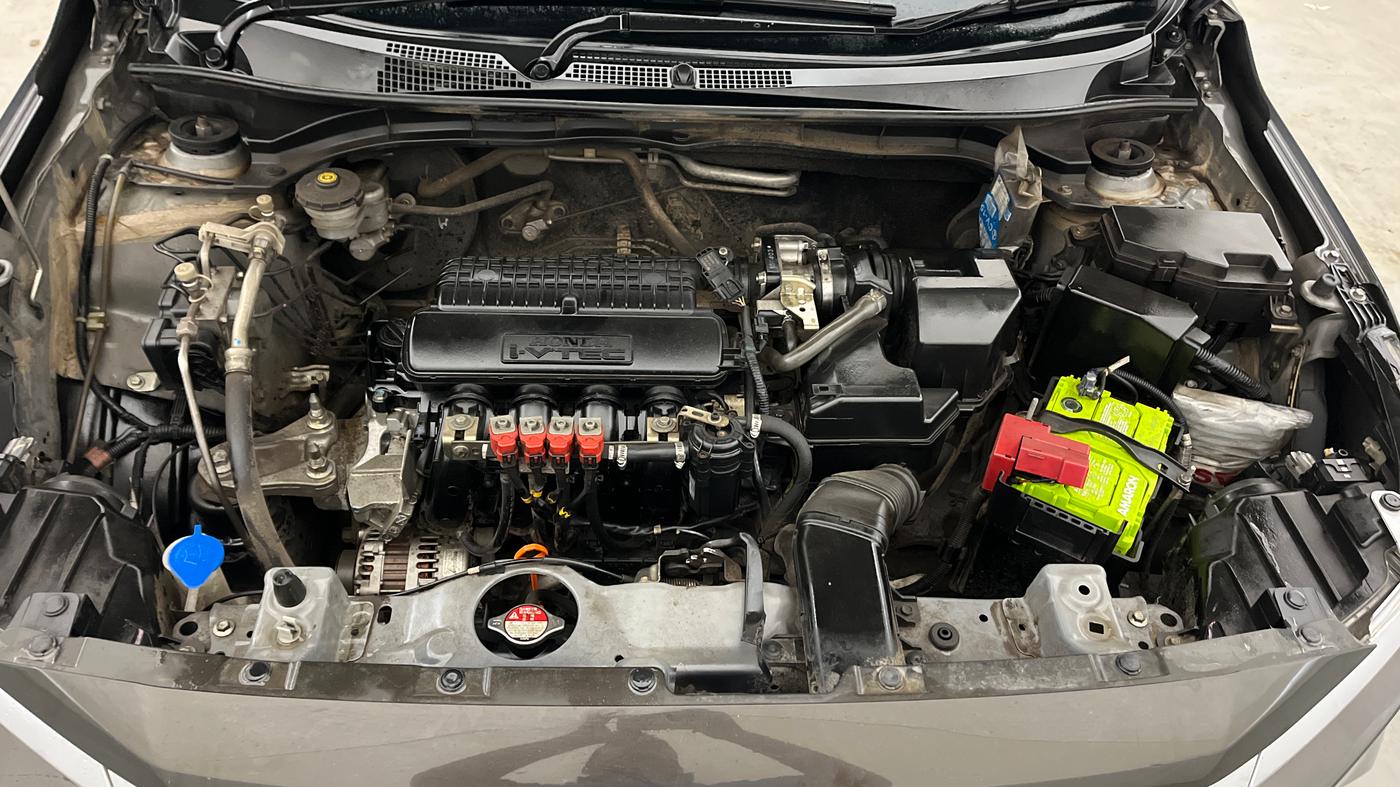 2019 Honda Amaze 1.2L I-VTEC S, CNG, Manual, 94,712 km, Engine View