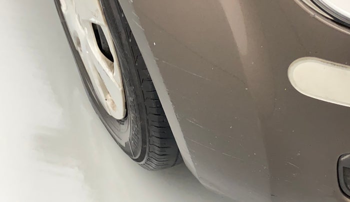 2011 Maruti Ritz VXI, Petrol, Manual, 93,938 km, Front bumper - Minor scratches