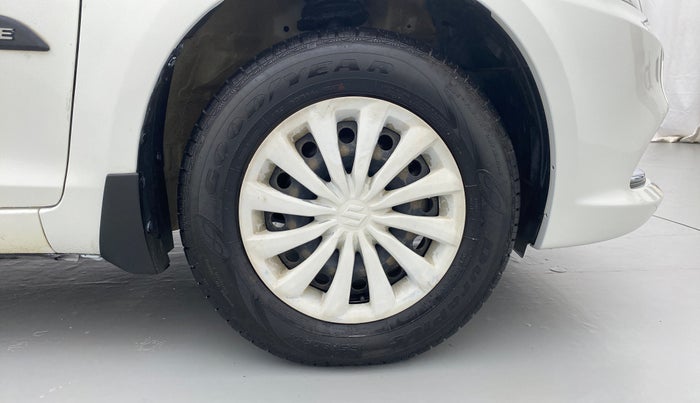 2017 Maruti Swift Dzire VDI BS IV, Diesel, Manual, 53,289 km, Right Front Wheel