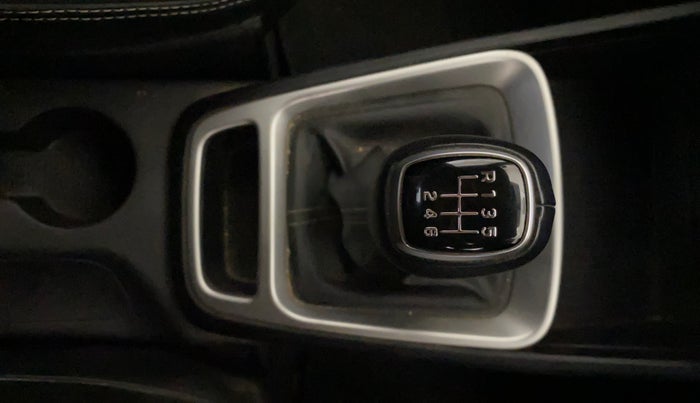 2021 Hyundai VENUE SX 1.0 TURBO, Petrol, Manual, 9,738 km, Gear Lever