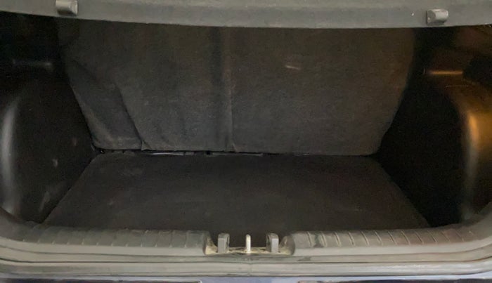 2021 Hyundai VENUE SX 1.0 TURBO, Petrol, Manual, 9,738 km, Boot Inside