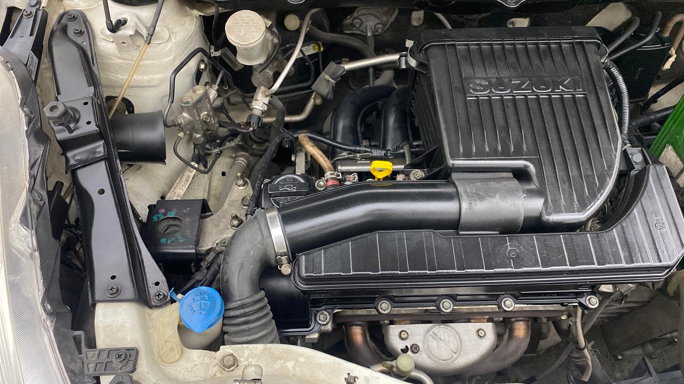 2015 Maruti Swift VXI, Petrol, Manual, 60,690 km, Engine View - Right