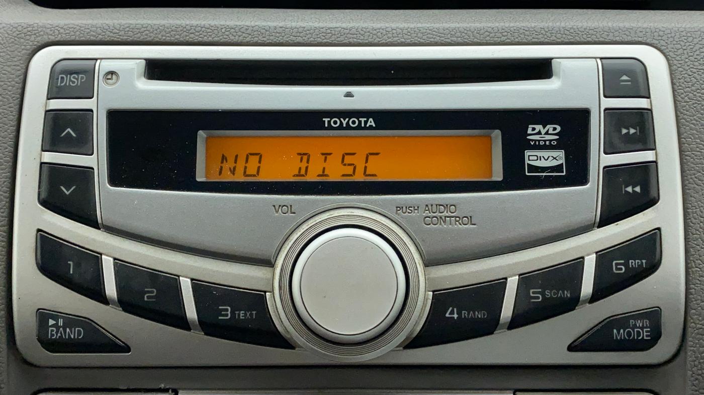 2011 Toyota Etios VX, Petrol, Manual, 1,00,205 km, Infotainment System