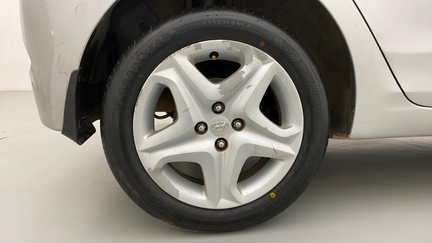 2017 Hyundai Elite i20 ASTA 1.2, Petrol, Manual, 97,021 km, Right Rear Wheel