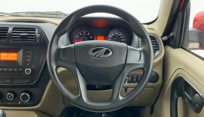2019 Mahindra TUV300 T6+, Diesel, Manual, 71,610 km, Steering Wheel Close Up