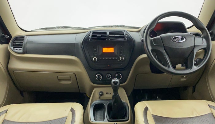 2019 Mahindra TUV300 T6+, Diesel, Manual, 71,610 km, Dashboard