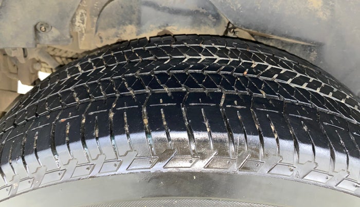 2020 Mahindra XUV500 W9 AT, Diesel, Automatic, 74,659 km, Right Rear Tyre Tread