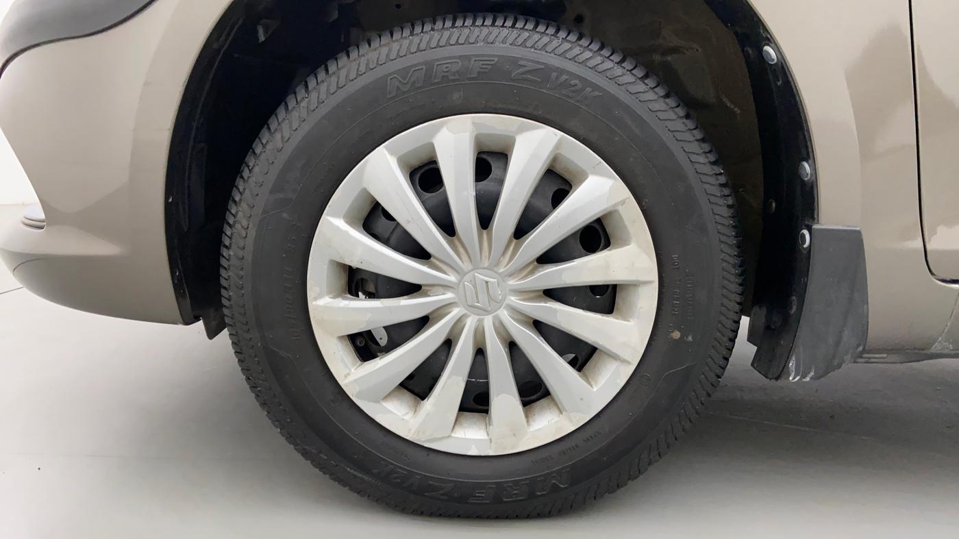 2015 Maruti Swift Dzire VXI, Petrol, Manual, 22,020 km, Left Front Wheel