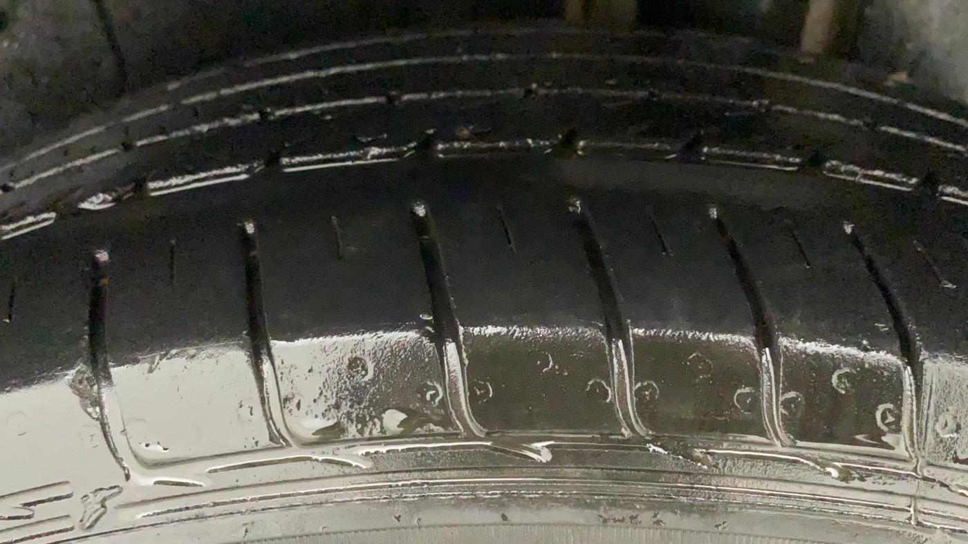 2020 MG HECTOR SHARP 1.5 DCT PETROL, Petrol, Automatic, 25,741 km, Left Rear Tyre Tread