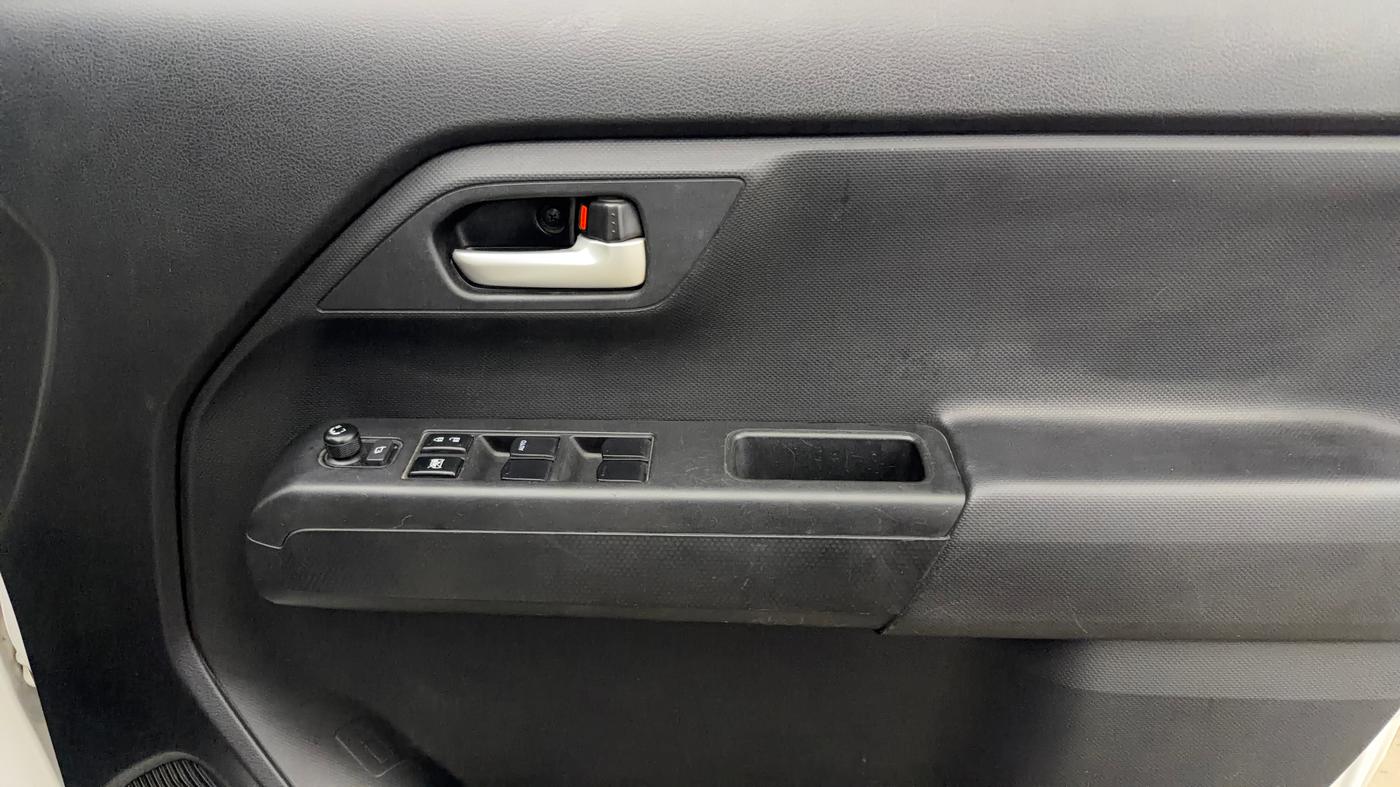 2019 Maruti New Wagon-R ZXI 1.2 AMT, Petrol, Automatic, 19,837 km, Driver Side Door Panels Control