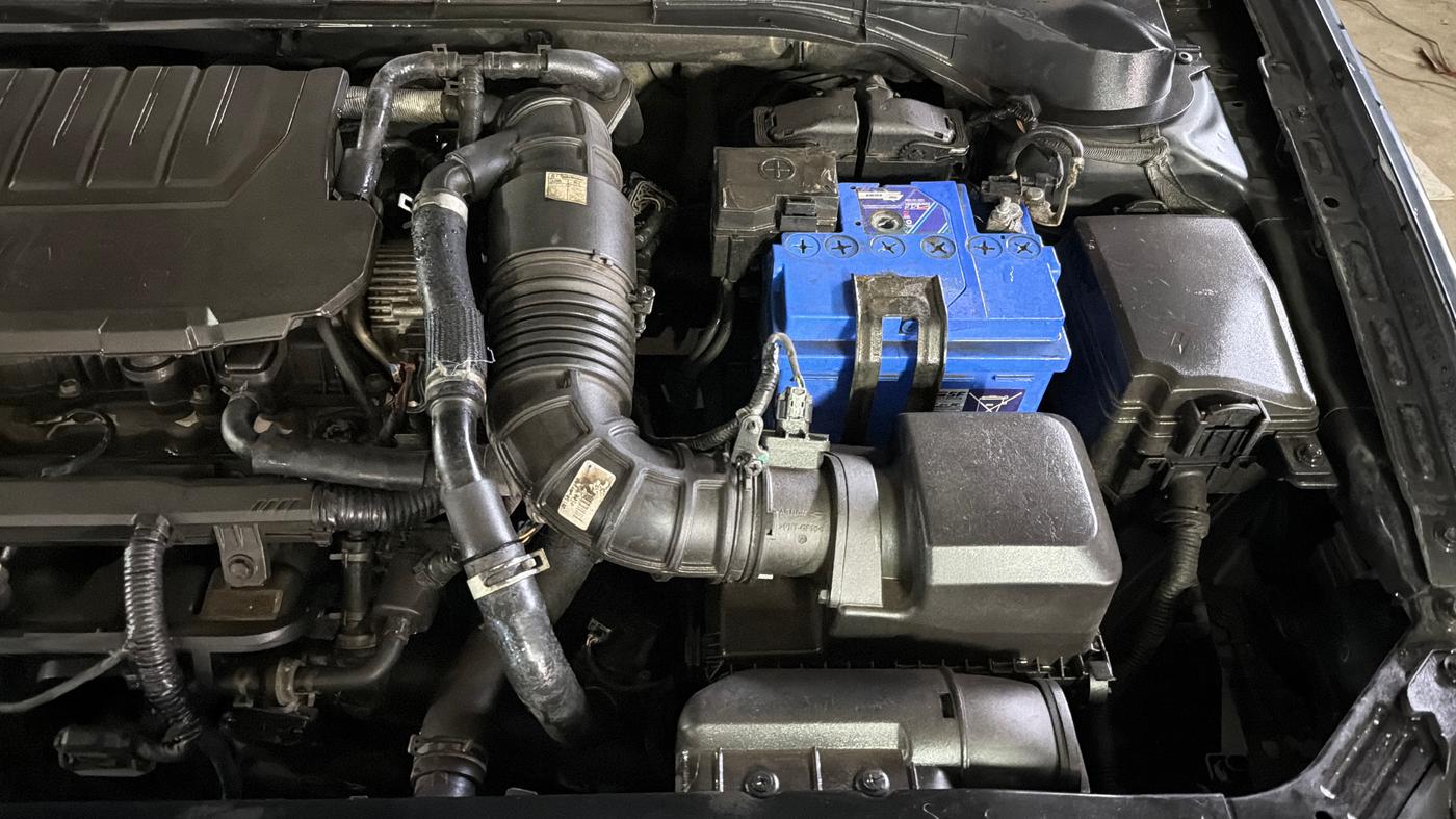 2023 Hyundai Verna SX (O) 1.5 TURBO PETROL MT, Petrol, Manual, 1,18,330 km, Engine View - Left