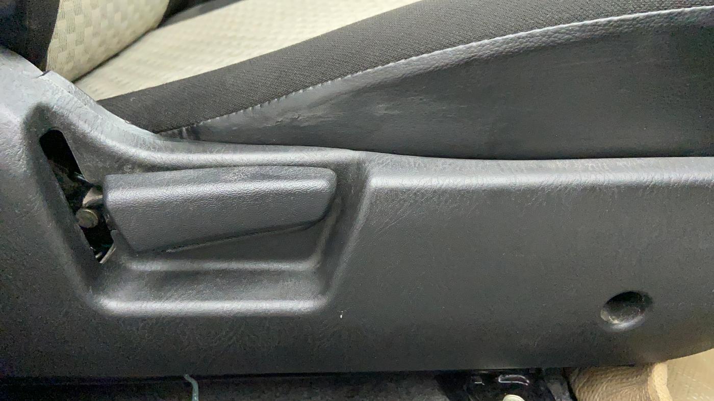 2019 Maruti Alto 800 VXI, Petrol, Manual, 10,316 km, Driver Side Adjustment Panel