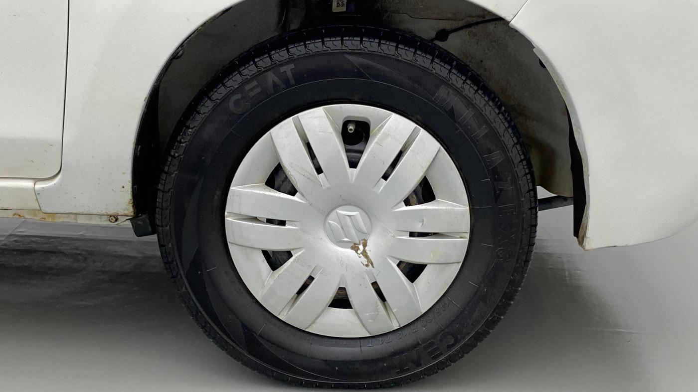 2021 Maruti Alto LXI, Petrol, Manual, 29,467 km, Right Front Wheel