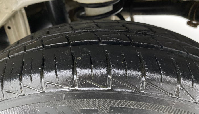 2021 Maruti Alto LXI, Petrol, Manual, 29,467 km, Left Rear Tyre Tread