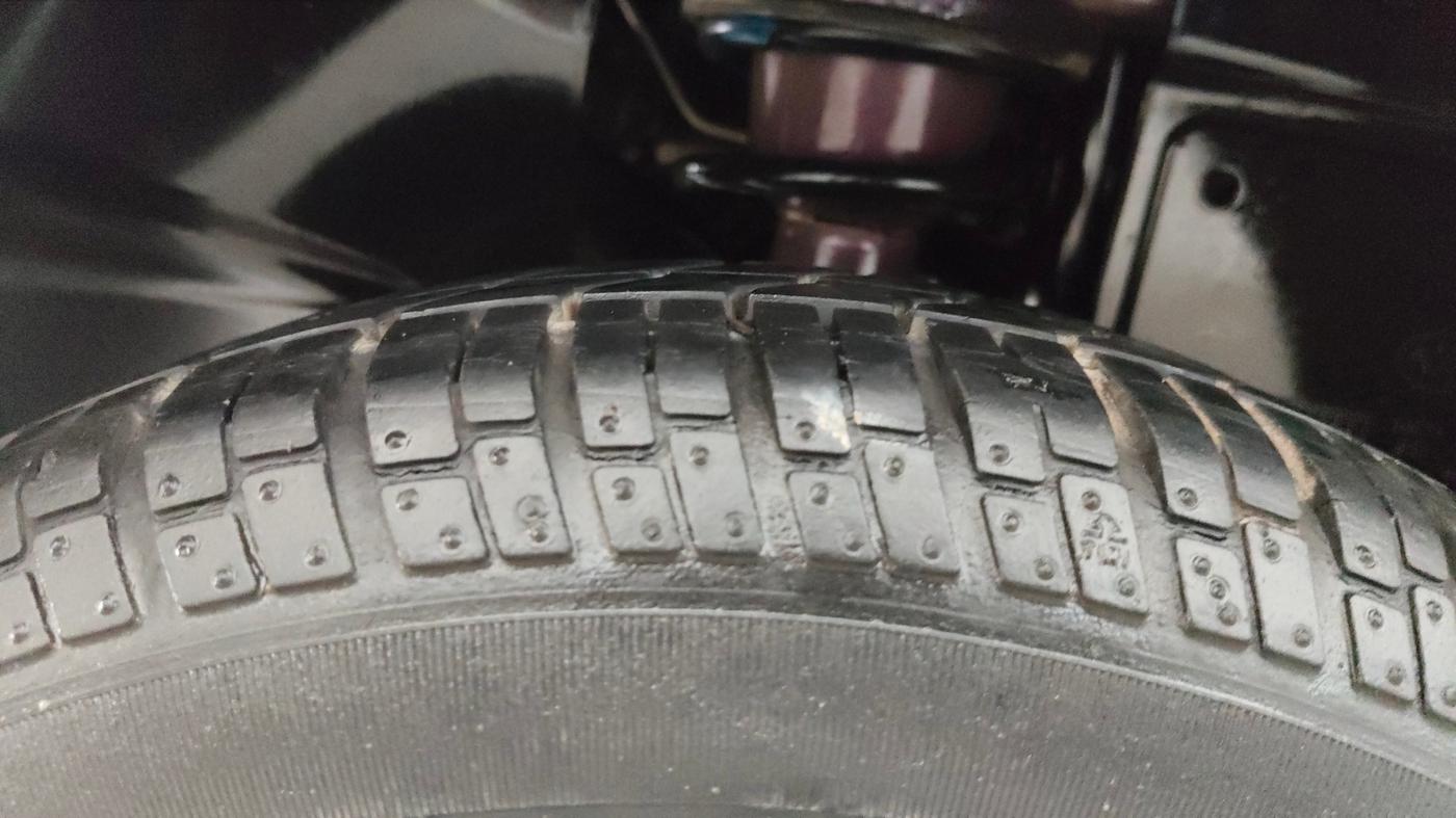 2014 Tata Nano EMAX XM CNG, CNG, Manual, 40,078 km, Right Rear Tyre Tread