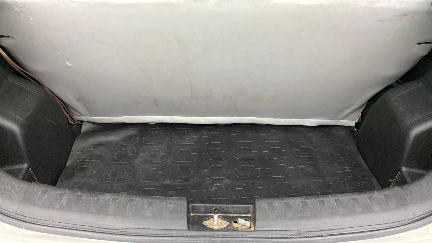 2014 Maruti Swift VXI D, Petrol, Manual, 57,946 km, Boot Inside