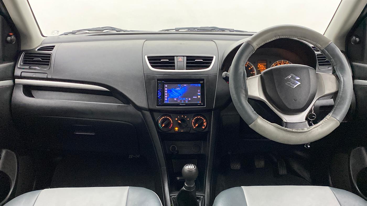 2014 Maruti Swift VXI D, Petrol, Manual, 57,946 km, Dashboard